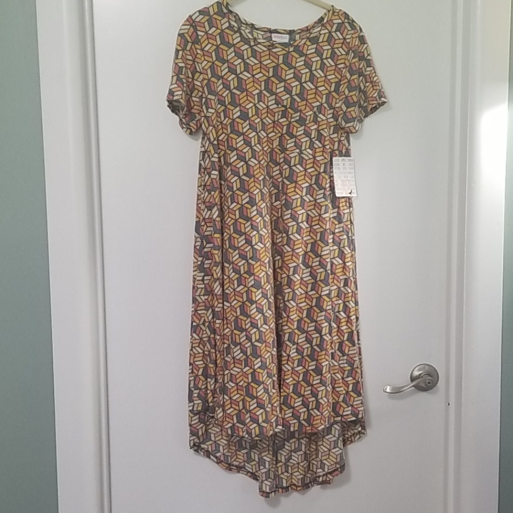 Lularoe Carly